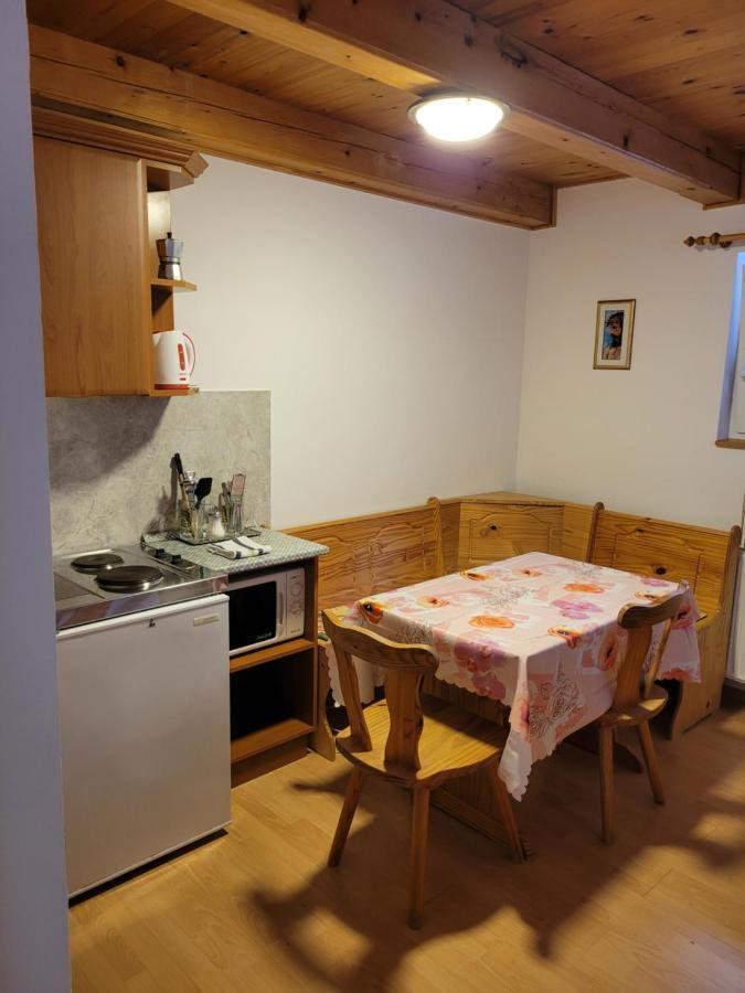 Mohas Vendeghaz Koszeg Mohas Ut 107酒店 外观 照片